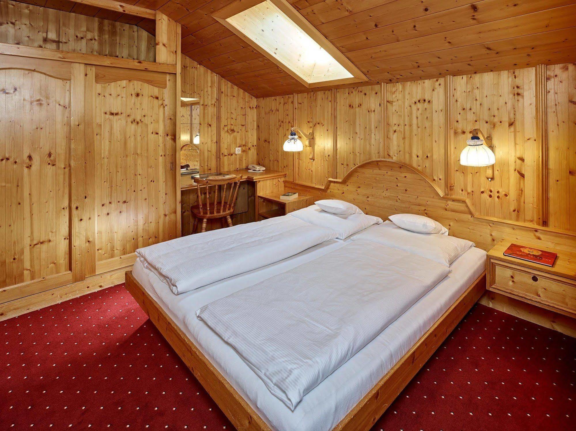 Hotel Monika Гашурн Екстер'єр фото